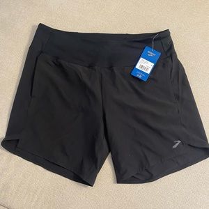 Brooks Running Women’s Chaser 7” Short